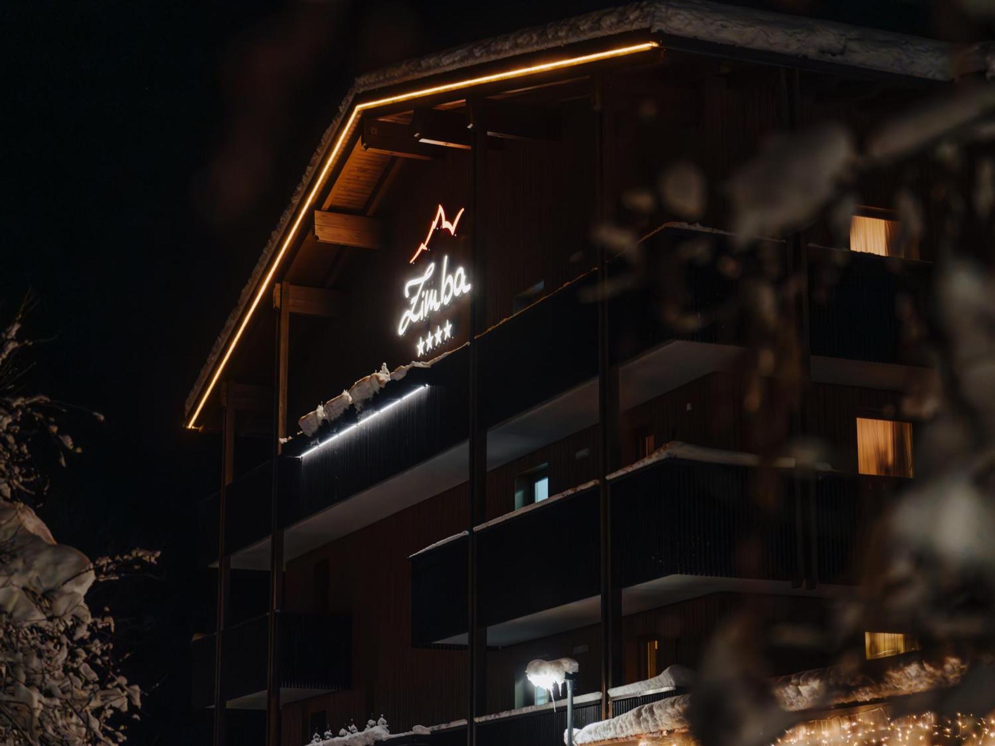 Hotel Zimba Schruns Buitenkant foto